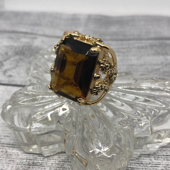 Ralph Lauren Gold Ring with Amber Gemstone - Picture 1 of 10